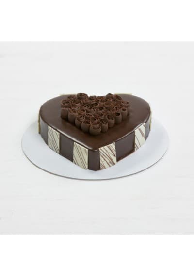 heart shape truffle cake